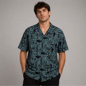 Universal Studios Short Sleeve green Button Down Shirt Frankenstein Graphic L